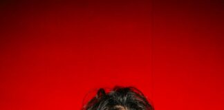 Proseguono i festeggiamenti per i 25 anni di carriera di Fabrizio Moro, al via il 23 maggio il tour estivo