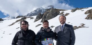 In corso le riprese di “Delitto sulle nevi”, la nuova commedia di Puglielli con Lillo e De Sica