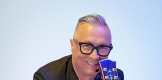 “Voglio tutto l’amore che c’è”, il singolo dell’estate di Paolo Belli