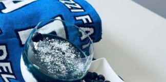 Uno smoothie per festeggiare la Promozione del Pescara: la ricetta smothie biancazzurro