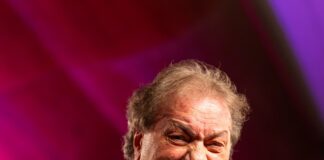 Tullio De Piscopo e “I Colori della Musica” in concerto a Ferentillo per l’inaugurazione di piazza Agorà