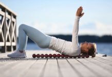 Pilates in vacanza: 4 esercizi per corpo e mente spinefitter exercise