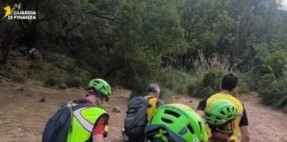 Cavagrande, escursionista soccorso dalla GdF in fondovalle soccorso escursionista avola