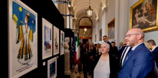 Fontana inaugura a Montecitorio la mostra “Bruno Prosdocimi. Un viaggio artistico tra Palcoscenico e Backstage”
