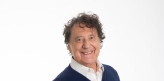 Libri: Iacchetti presenta a Roma “25 minuti di felicità senza mai perdere la malinconia”