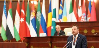 Zoffili a Baku per 30esimo Anniversario Costituzione: “Progressi pace con Armenia risultato storico apprezzato dall’Italia”