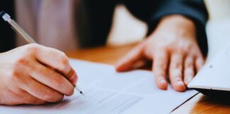 ISEE fino a 15.000€? Arriva il nuovo bonus per la luce: come ottenere l’aiuto economico ISEE fino a 15.000€? Arriva il nuovo bonus per la luce