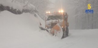 Anas avvia il Piano Neve 2025-2026: 2.800 persone e 2.200 mezzi in campo piano neve anas pulizia
