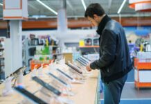 Come scegliere lo smartphone migliore senza spendere una fortuna Scelta smartphone