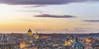 Ha oltre 3500 anni, è alto come un grattacielo e si trova nel centro di Roma: pochi lo conoscono Questo gigante di granito rosso, che pesa circa 455 tonnellate, rappresenta non solo un capolavoro dell’arte e dell’ingegneria antica