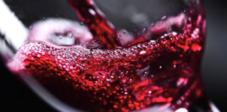 Il Vino Nobile di Montepulciano nel 2025 vola all’estero