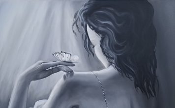 La poetica delicatezza del Realismo di Annarita Guglielmi, tra mille sfaccettature di femminilità battito d'ali