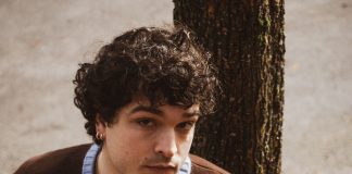 Leo Gassmann, dopo l’esibizione all’Ariston esce il video ufficiale di “Naturale”