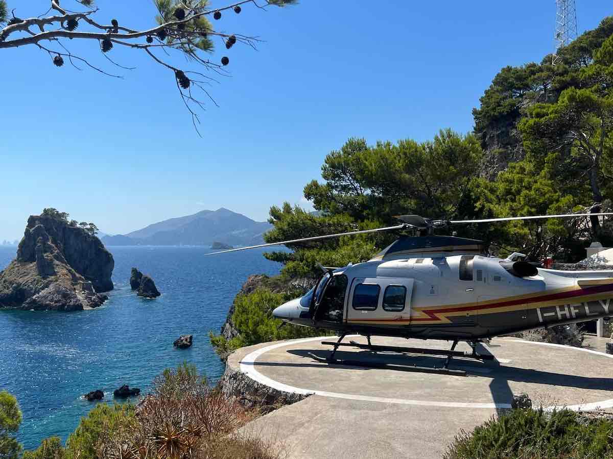 luxury helicopter