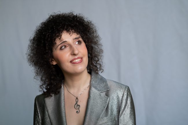 200 per te il nuovo singolo di perla palmieri feat max ionata da Lopinionista.it 200 per te il nuovo singolo di perla palmieri feat max ionata