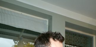 È uscito “Kiss All The Time. Disco, Occasionally”, il nuovo album di Harry Styles