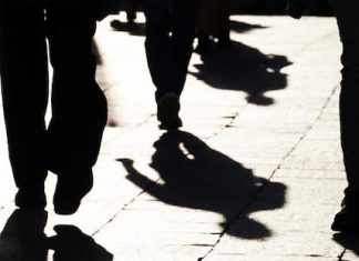 Tra paesaggio e disincanto: Astrazioni Sociali di Dario Pellegrino astrazioni sociali poesie