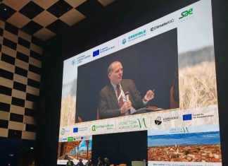 Agricoltura e sfida climatica, Giansanti al Carbon Farming Summit Giansanti palco European Carbon Farming Summit