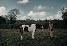 Wrongonyou entra nel roster di La Fabbrica e festeggia 10 anni di “The Mountain Man”