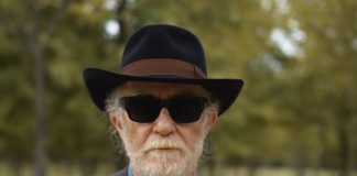 Francesco De Gregori torna live con “Nevergreen (Perfette sconosciute)”: le date