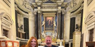 “Rock in Ecclesia”: il diacono Michael Mellner fa vibrare la Chiesa degli Artisti a Roma