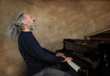Stefano Bollani, il 13 luglio al Tam Teatro Arcimboldi di Milano arriva “Tutta Vita live All Stars”