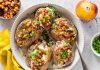 Baked potatoes con mele Topaz Bio Val Venosta: la ricetta rustica dal tocco fruttato baked potatoes con mele topaz bio speck