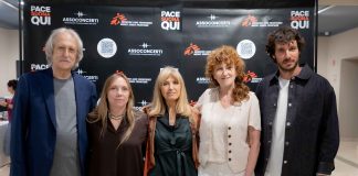 AssoConcerti e Medici Senza Frontiere insieme per “La pace suona qui”, il video-manifesto proiettato sui maxi-schermi dei concerti estivi