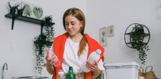 Riciclo della plastica: i 10 errori che mettono in crisi persino la GenZ corepla decalogo