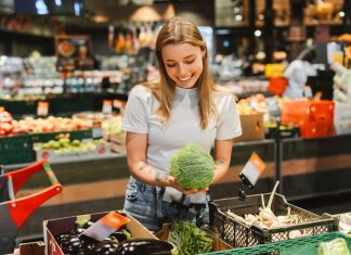 Consumi, boom globale del plant-based a 491 miliardi entro il 2034 (+106,2%). I “Joyners” guidano la rivoluzione, ecco i 10 trend del settore