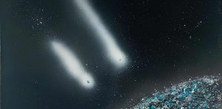 Tra luminosità del nero e polvere di vetro nell’Arte Cosmica di Nando Fara verso il topazio smalto e vetro
