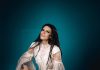 Laura Pausini si esibirà con Robbie Williams e Nicole Scherzinger alla cerimonia di chiusura dei Mondiali