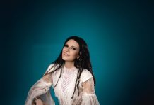 Laura Pausini si esibirà con Robbie Williams e Nicole Scherzinger alla cerimonia di chiusura dei Mondiali