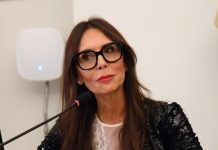 Elisa Caponetti pubblica “Nodi Oscuri, volti e storie di una violenza ancora troppo invisibile”