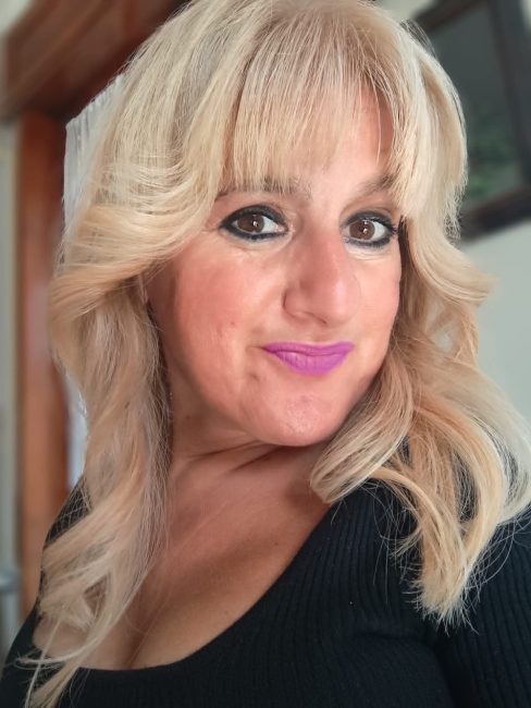 mary song debutta con luce su di me da Lopinionista.it mary song debutta con luce su di me