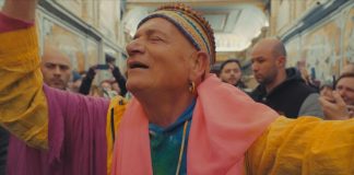 Su RaiPlay in esclusiva “Femmenell”, il documentario di Andrea Fortis dedicato ai femminielli napoletani, con Ciro Cascina