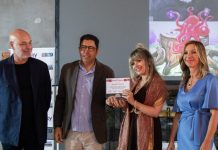 Salvo Nugnes consegna il premio Spoleto Arte ad Alexandra Yamuna