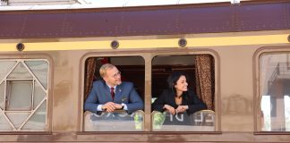 “Signori si parte – Treni storici in giro per l’Italia”: su La7 il viaggio sulla Transiberiana d’Italia alla scoperta dell’Abruzzo