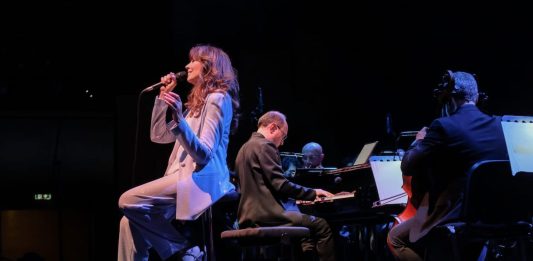 Alice torna sul palco: il 2 settembre alla Cavea l’omaggio a Battiato con “Eri con me” alice solisti aquilani
