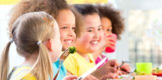 Neofobia alimentare, 8 bambini su 10 rifiutano i nuovi cibi cibo bambini