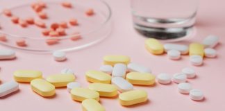 Dieta farmacologica, Dott.ssa Tomasi: «Rischio perdita fino al 40% di massa muscolare» farmaci