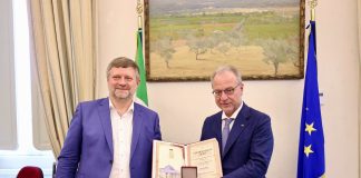 Camera, vicepresidente Mulè incontra omologo Kiev: “Pieno sostegno a Ucraina, no a confini imposti con la forza”