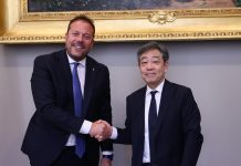 160 Italia-Giappone: delegazione senatori nipponici a Montecitorio. Zoffili: “Uniti per sfide comuni”