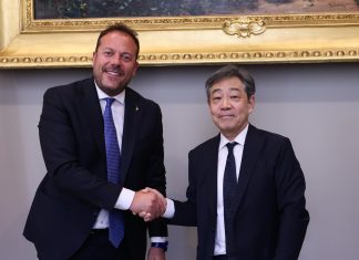 160 Italia-Giappone: delegazione senatori nipponici a Montecitorio. Zoffili: “Uniti per sfide comuni”