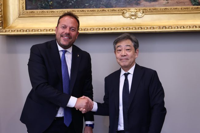 160 italia giappone delegazione senatori nipponici a montecitorio zoffili uniti per sfide comuni da Lopinionista.it 160 italia giappone delegazione senatori nipponici a montecitorio zoffili uniti per sfide comuni