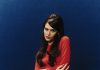 Sienna Spiro raggiunge la sua prima n.1 in Inghilterra con “Great Expectation”
