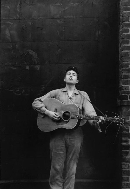 a roma in mostra 11 ritratti di bob dylan appena arrivato a new york nel 1961 da Lopinionista.it a roma in mostra 11 ritratti di bob dylan appena arrivato a new york nel 1961