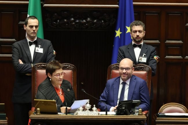 fontana parlamenti indispensabili per affrontare la complessit224 di questo momento storico da Lopinionista.it fontana parlamenti indispensabili per affrontare la complessit224 di questo momento storico