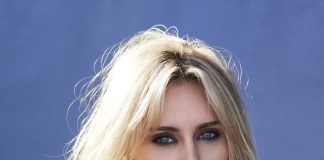 Miley, “Bass Persuades” debutta al #1 della classifica americana